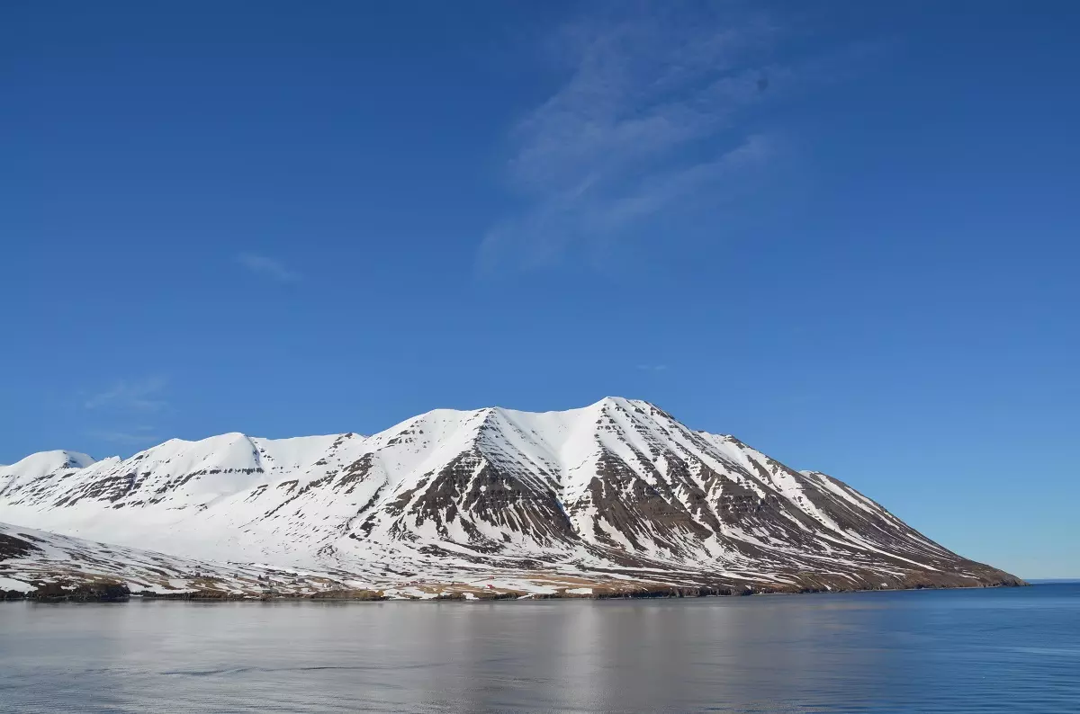Berg in Olafsfjordur, Island